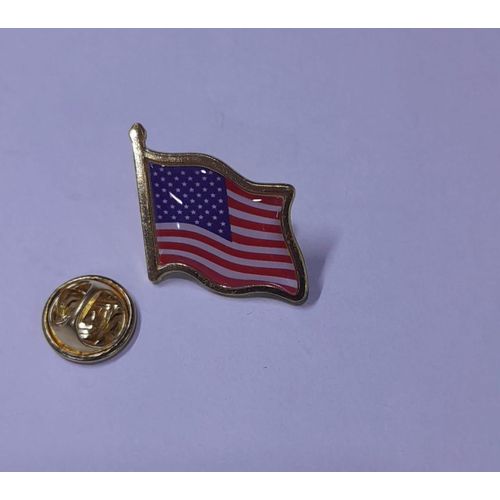 Flag of America lapel pin