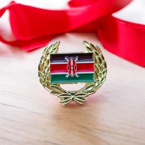 Gk Kenya Flag Wreath Lapel Pin Badge – Elegant Gold-Finished Laurel Wreath Design, Premi…